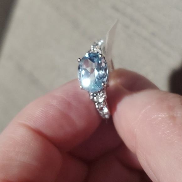 Ring womans Topaz with diamonds size 7 - Picture 2 of 6